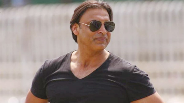 மீண்டும் செய்தார் அக்தர்