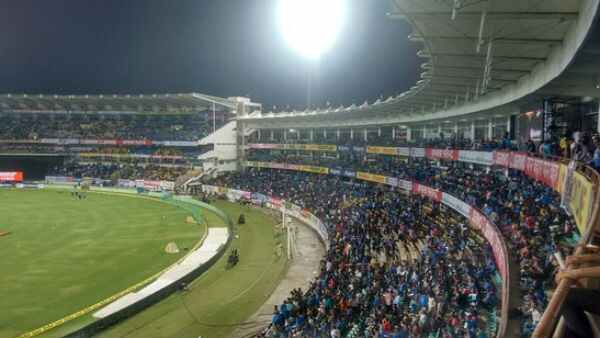 மே 3 வரை மீண்டும் லாக்டவுன் 