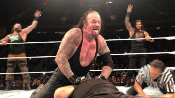 அடித்து துவம்சம் செய்யும் அண்டர்டேக்கர்