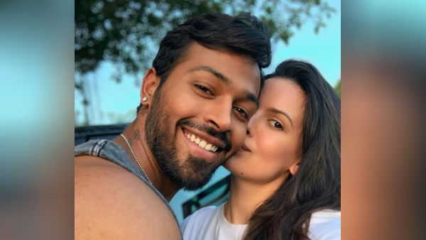 நடிகை நதாஷா 