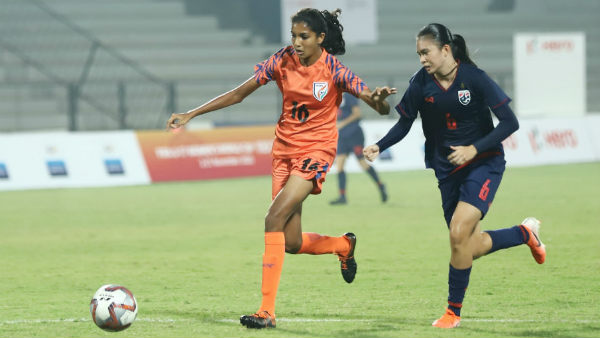 16 அணிகள் 