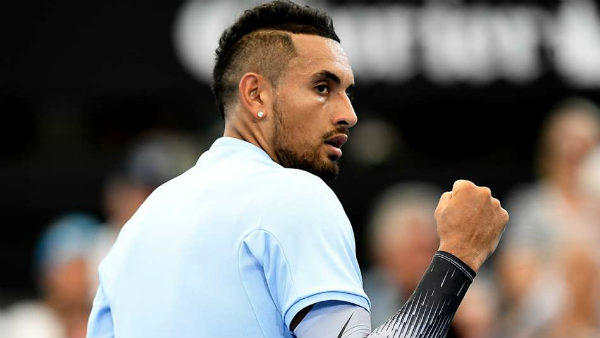 காதலிக்கிறோம்