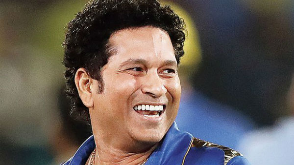 உலக கோப்பை அணியில் இடம்பிடிப்பு 