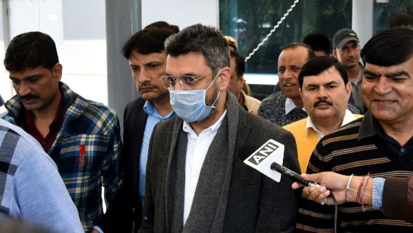 திரைப்படங்கள் போல.. 