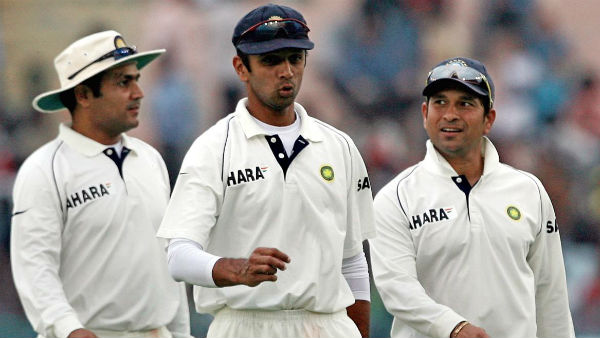 முதல் முச்சதம் 