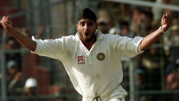 ஆறு விக்கெட் 