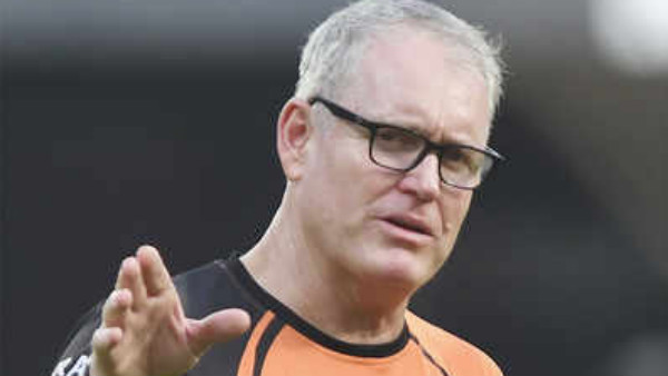 ஐந்து பேட்ஸ்மேன்களில் ஒருவர்