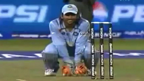 தோனி பயன்படுத்திய 3 வீரர்கள்