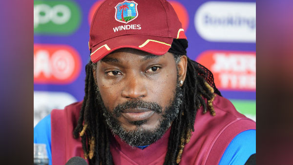 மியூசிக் சிஸ்டத்தை கொண்டு பயிற்சி 