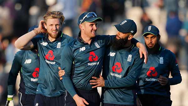 3800 கோடி அளவுக்கு நஷ்டம் 3800 கோடி அளவுக்கு நஷ்டம்