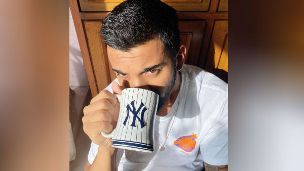 ஒரு கப் காபி 