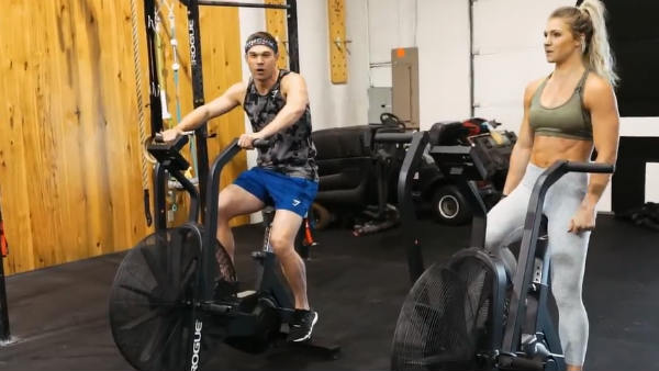 நிக் சிம்மண்ட்ஸ்