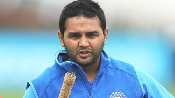 வெளிகொணர்வதில் தோனி சிறப்பு 