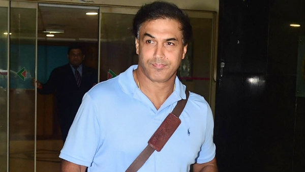 இரண்டு கிலோ மீட்டர்