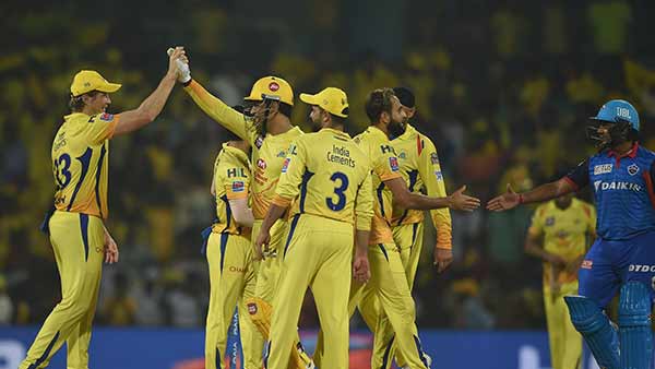 போட்டிகளில் பங்கேற்கும் தோனி போட்டிகளில் பங்கேற்கும் தோனி