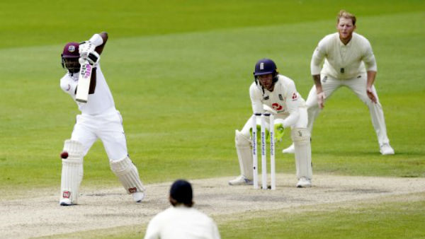 வெஸ்ட் இண்டீஸ் பந்துவீச்சு