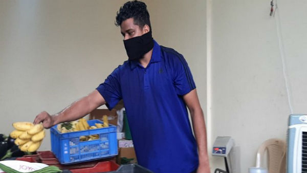 வீதியில் வியாபாரம்