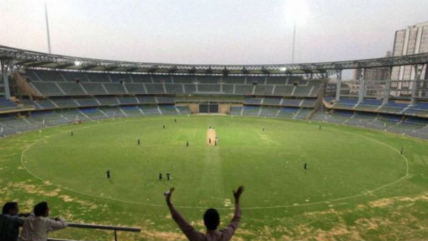 ஒதுக்கப்படாத இருக்கைகள் 