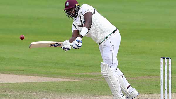 ஜேசன் ஹோல்டர் அபாரம் 