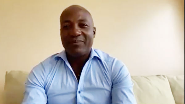 சச்சின் அறிவுறுத்தல் 