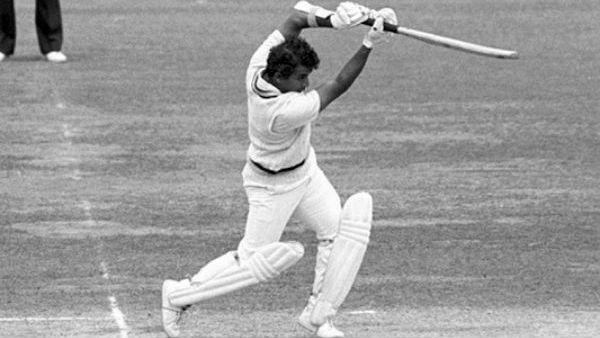 அச்சுறுத்தும் பந்துவீச்சை எதிர்கொண்டார்