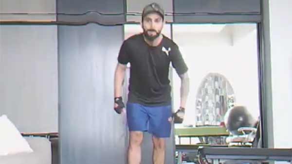 வீட்டில் முடக்கம்