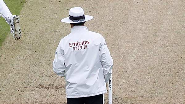 மூன்று டிஆர்எஸ் முடிவுகள் மூன்று டிஆர்எஸ் முடிவுகள்