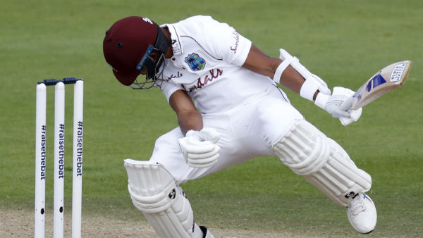 வெ.இண்டீஸ் முதல் இன்னிங்க்ஸ்