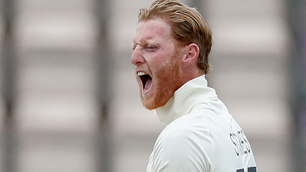 தொடர்ந்து விளையாடிய ஸ்டோக்ஸ் 