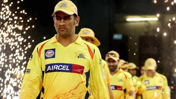 அணி வீரர்களுக்கு பயிற்சி முகாம் 