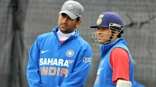 சர்வதேச போட்டிகளில் ஓய்வு அறிவிப்பு 