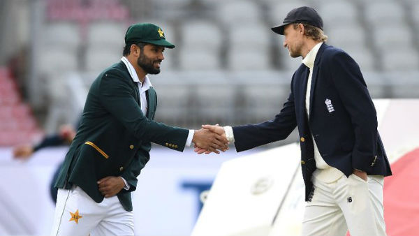 டெஸ்ட் தொடர்