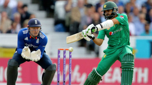 இங்கிலாந்தில் துவக்கம் 