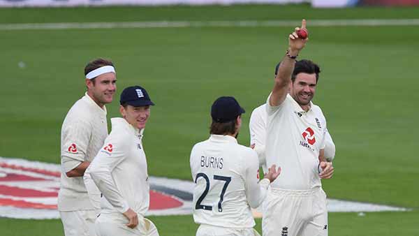 அசார் அலி சதம்