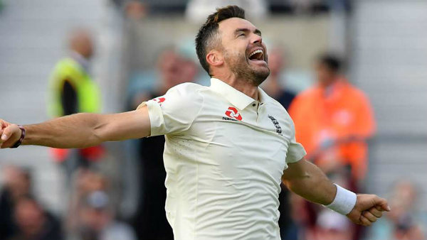 ஜேம்ஸ் ஆன்டர்சன் சாதனை 