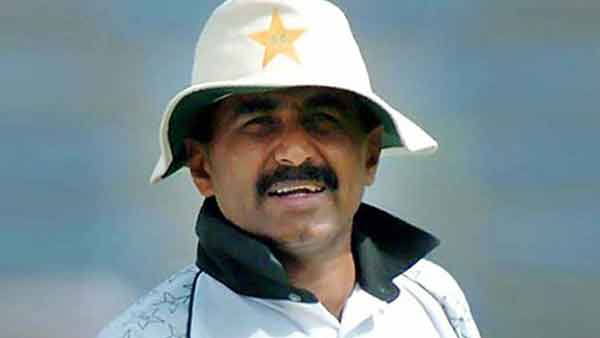 ஜாவேத் மியான்தத் விமர்சனம்