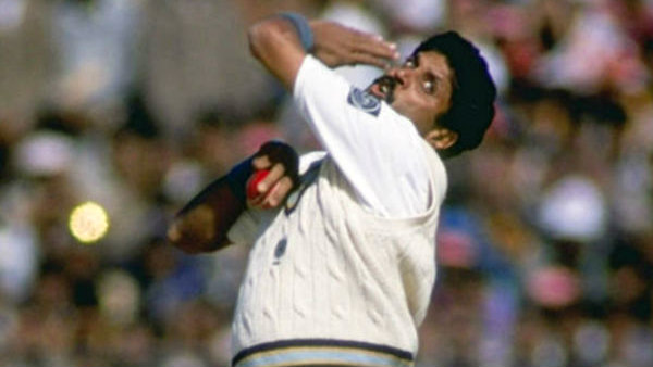 பாகிஸ்தானுக்கு எதிராக களம் 