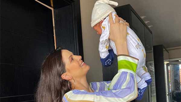 வெளியிட்ட நடாஷா 