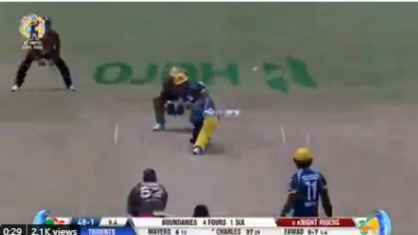 விக்கெட் வீழ்ச்சி