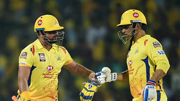 தோனியுடன் பிளவு? தோனியுடன் பிளவு?