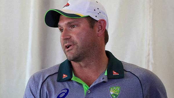 டிசியின் புதிய பௌலிங் கோச் 