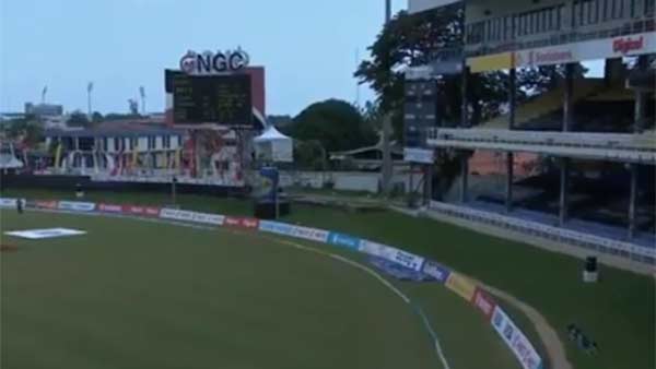 110 ரன்கள்