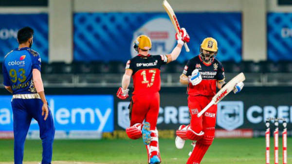 அரைசதங்களை விளாசிய வீரர்கள் 