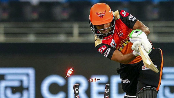 விக்கெட் சரிவு