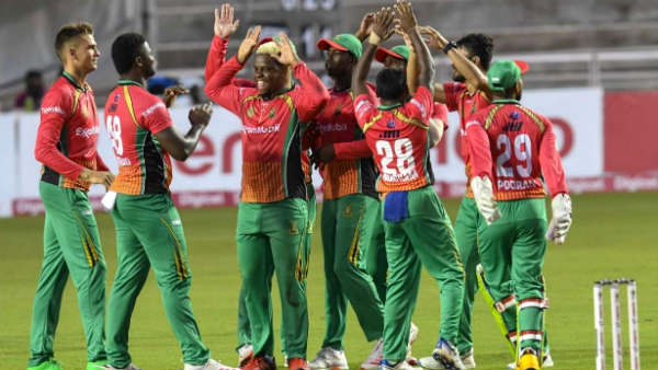 விக்கெட் சரிவு