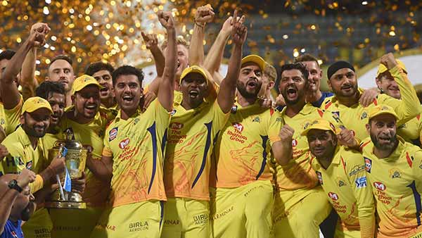 மூன்று கோப்பைகள் மூன்று கோப்பைகள்