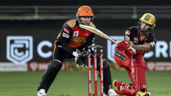 அதிரடி ஆட்டம்