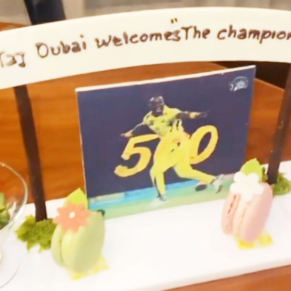 சுழற் பந்துவீச்சாளர்கள்