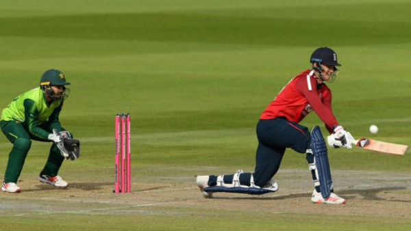 ஹபீஸ் அதிரடி