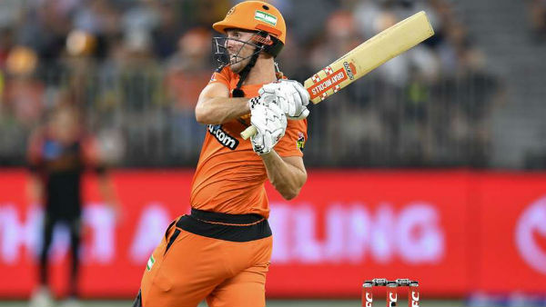 காலில் காயம் காலில் காயம்